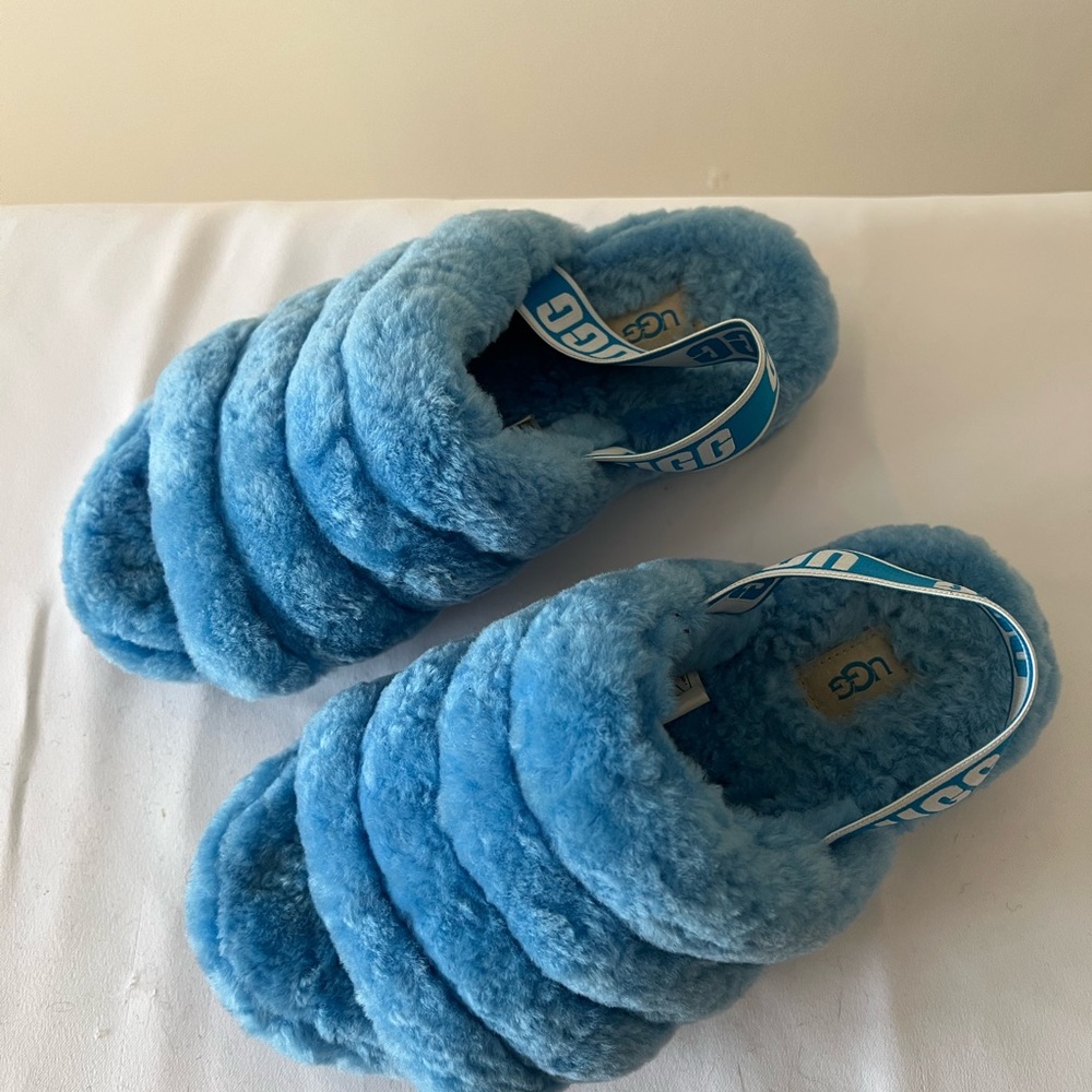 Uggs Slippers - image 5